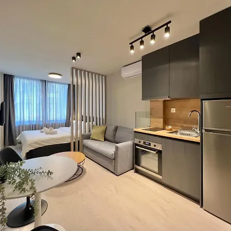 Aura V6 By Halu! * Thessaloniki